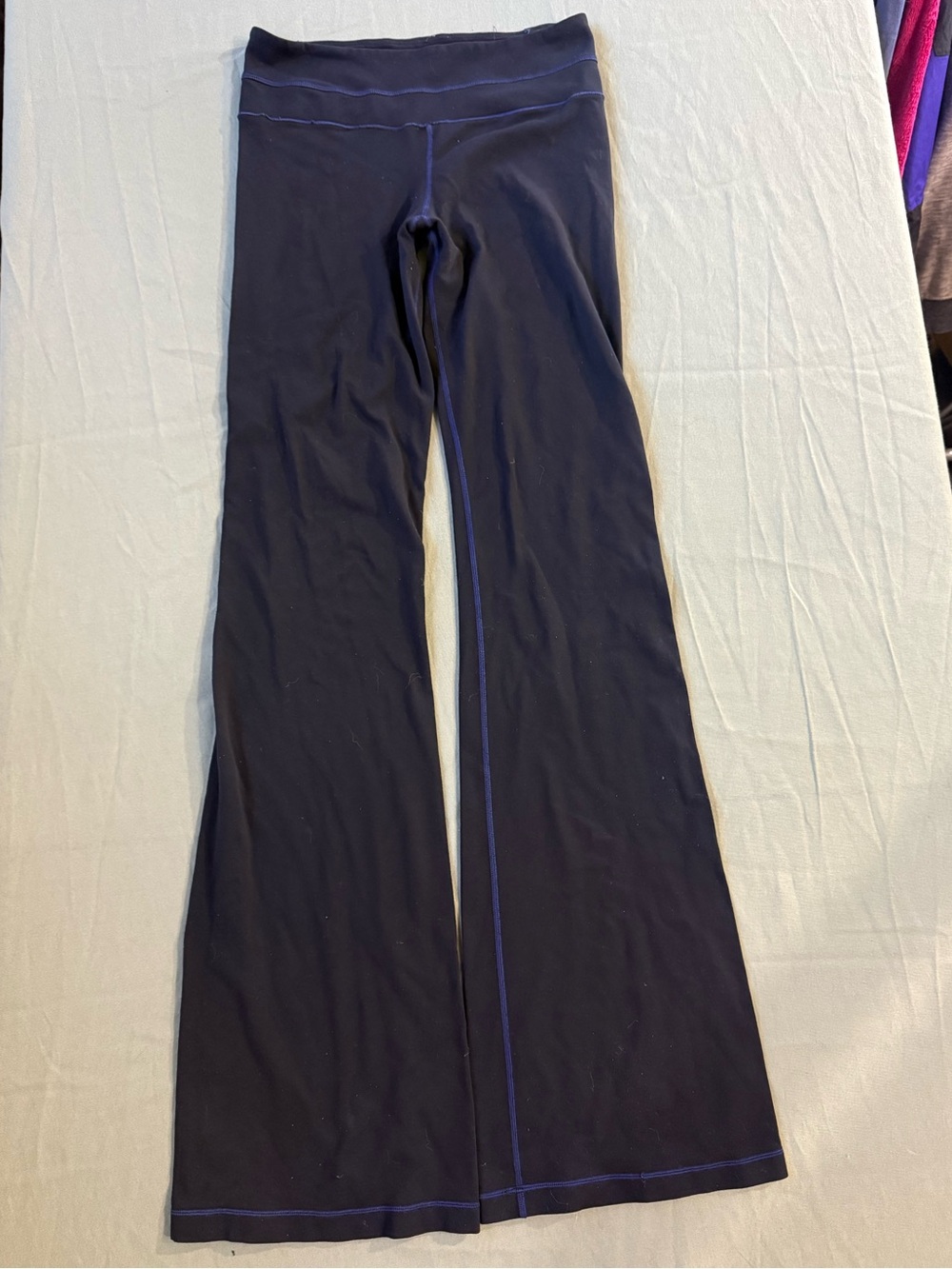 Women's Lululemon Flared Athletic Leggings Black/Blue 6